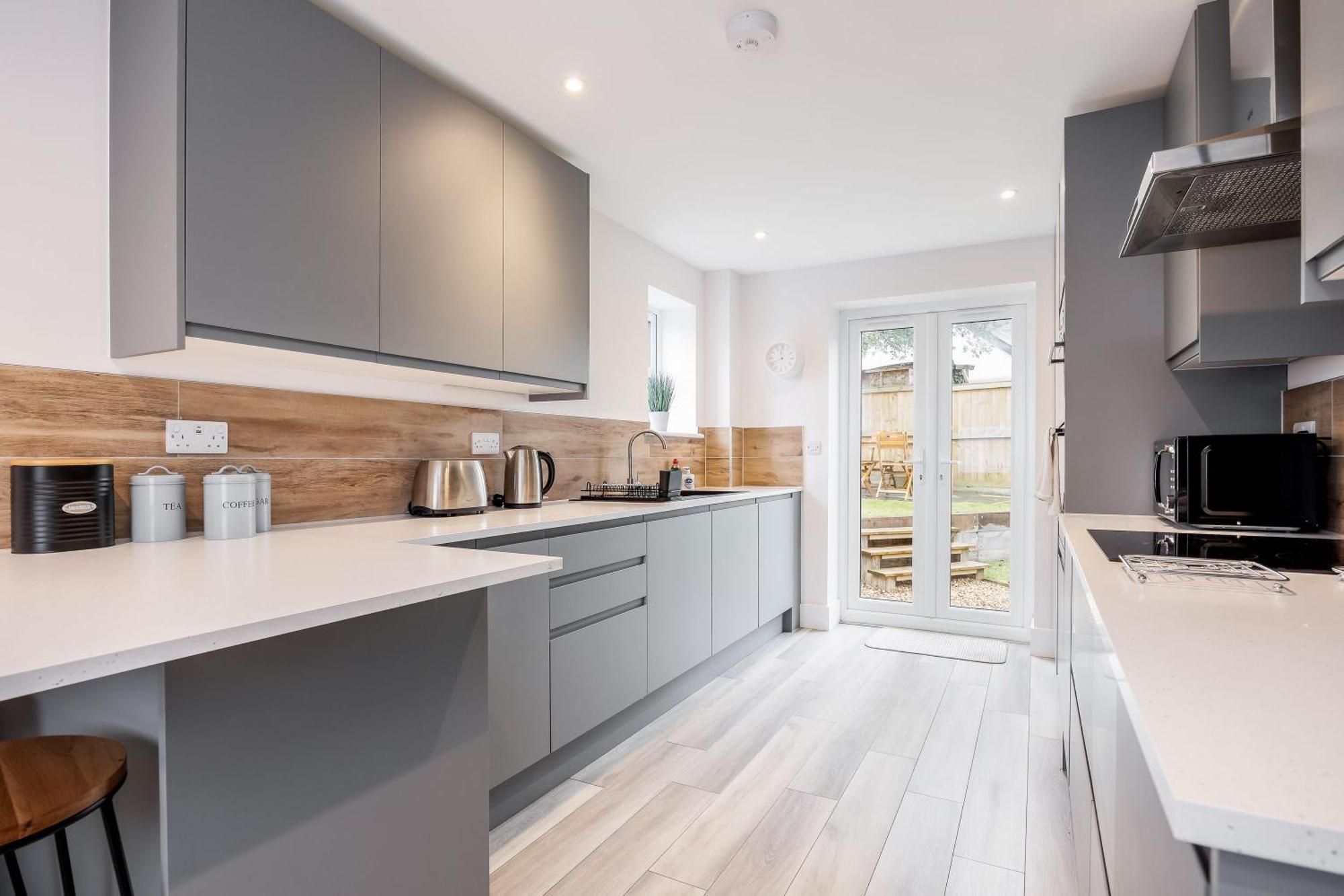 Charlotte Cottage Poole Bagian luar foto