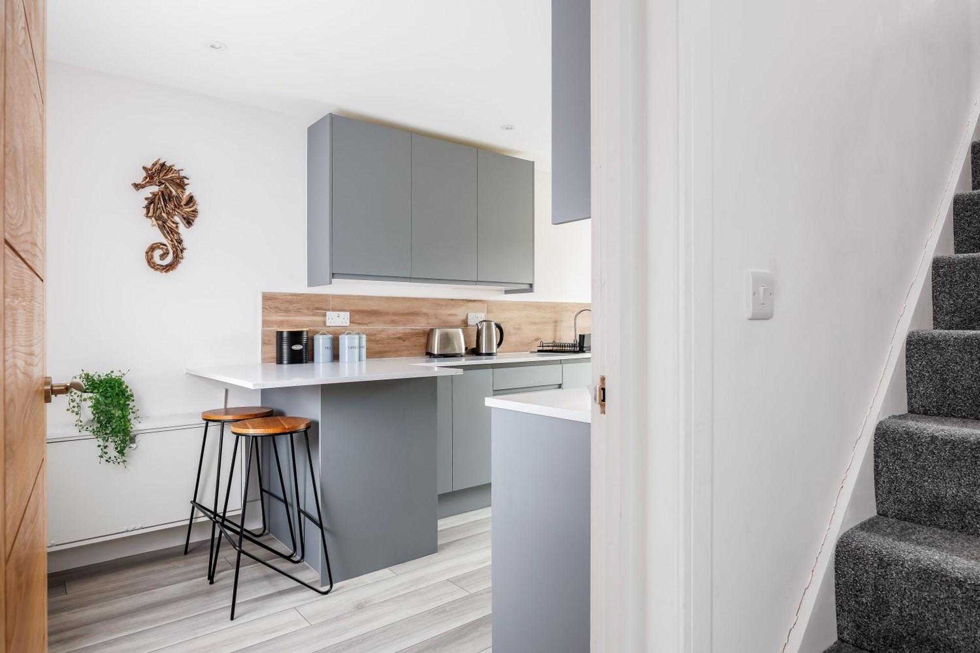 Charlotte Cottage Poole Bagian luar foto