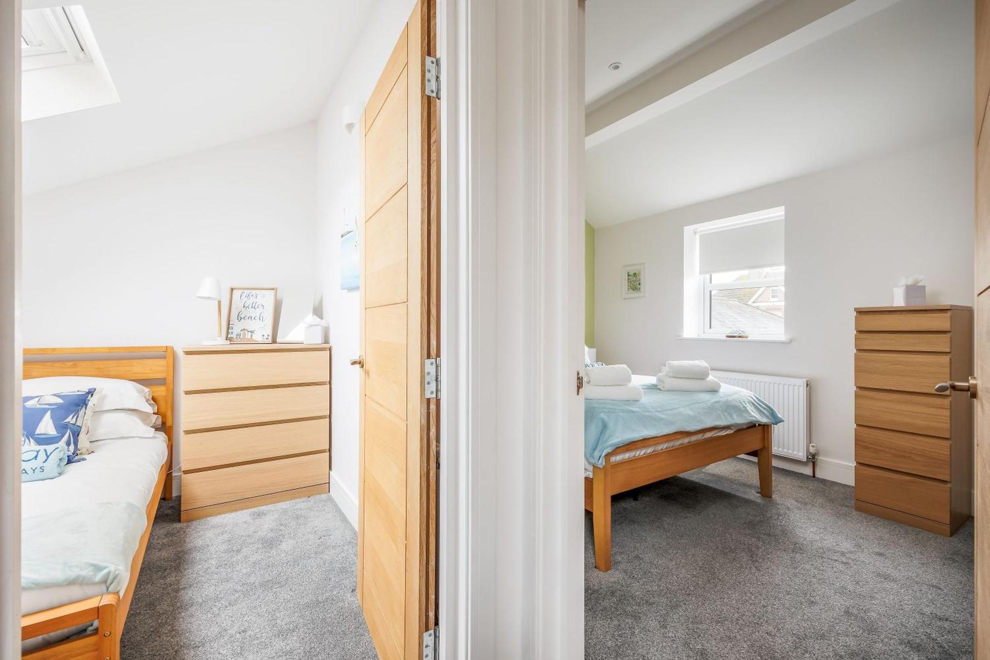 Charlotte Cottage Poole Bagian luar foto